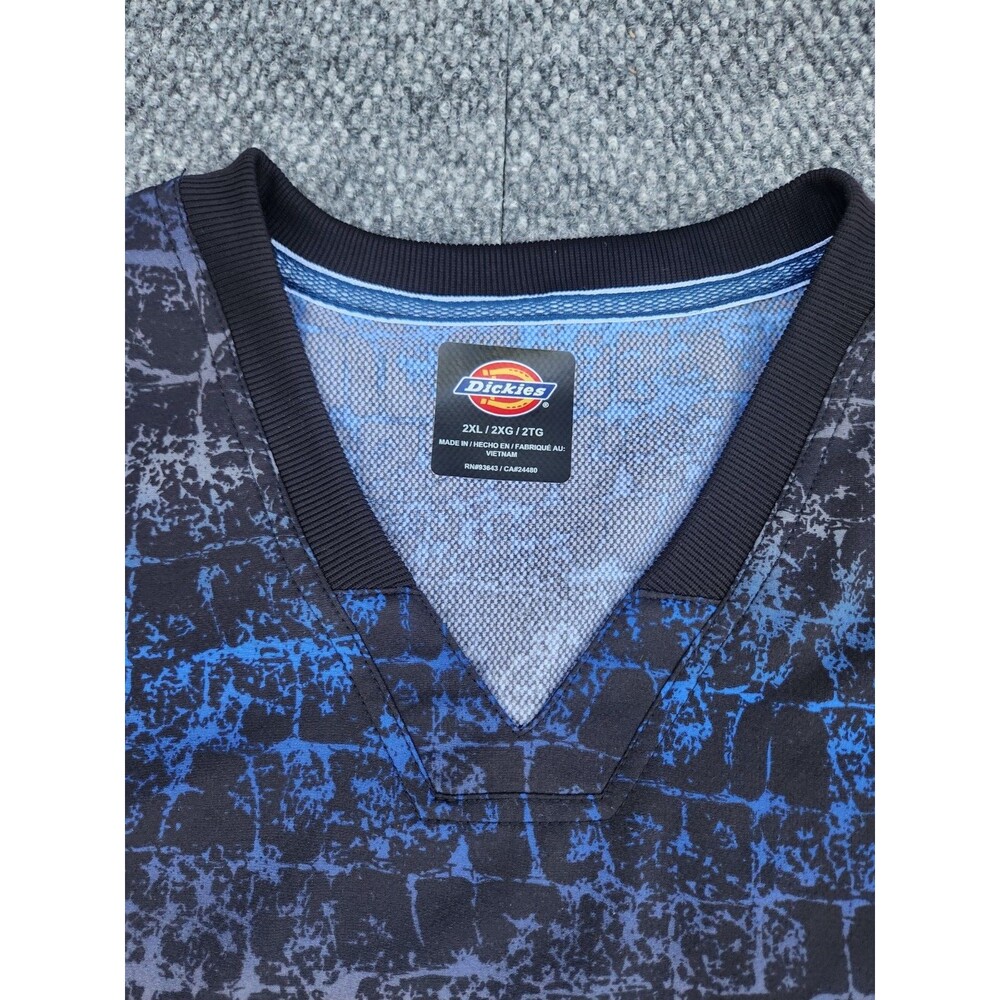 Dickies Dynamix Men’s V-Neck Scrub Top – Texture Trail Royal – Size 2XL